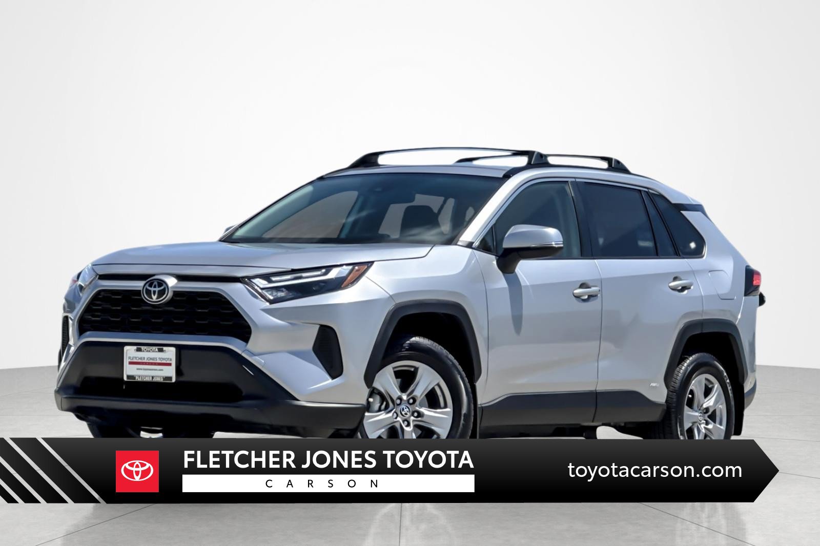 Certified 2025 Toyota RAV4 LE AWD/4WD image 1