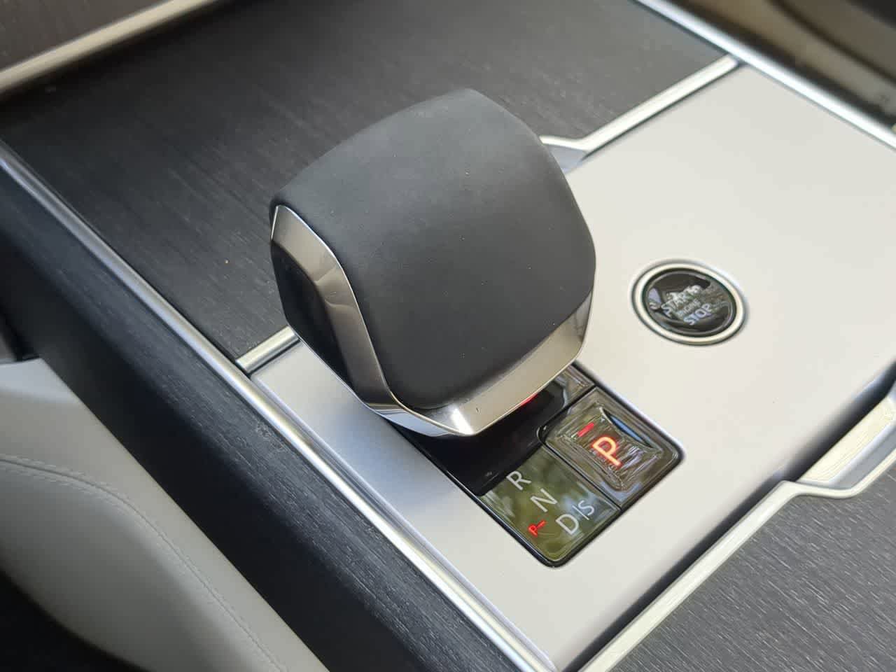 Used 2024 Land Rover Range Rover Autobiography AWD/4WD image 33