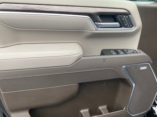 Certified 2025 Chevrolet Silverado 1500 LTZ w/ Z71 Off-Road Package image 15