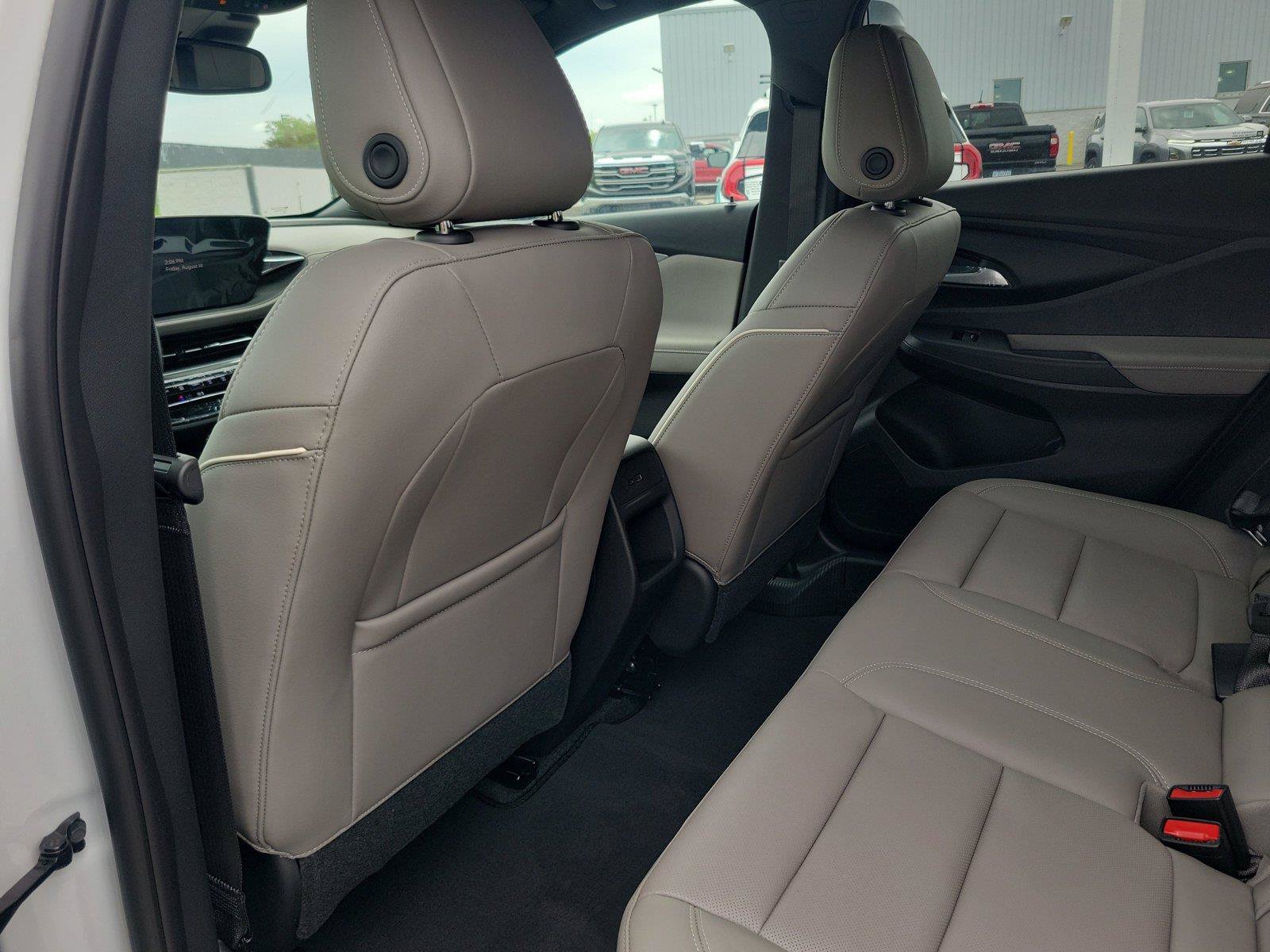 New 2026 Buick Envista Sport Touring FWD image 15