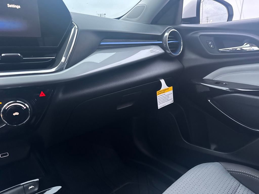 New 2026 Chevrolet Trax LT w/ LPO, Blackout Package image 23