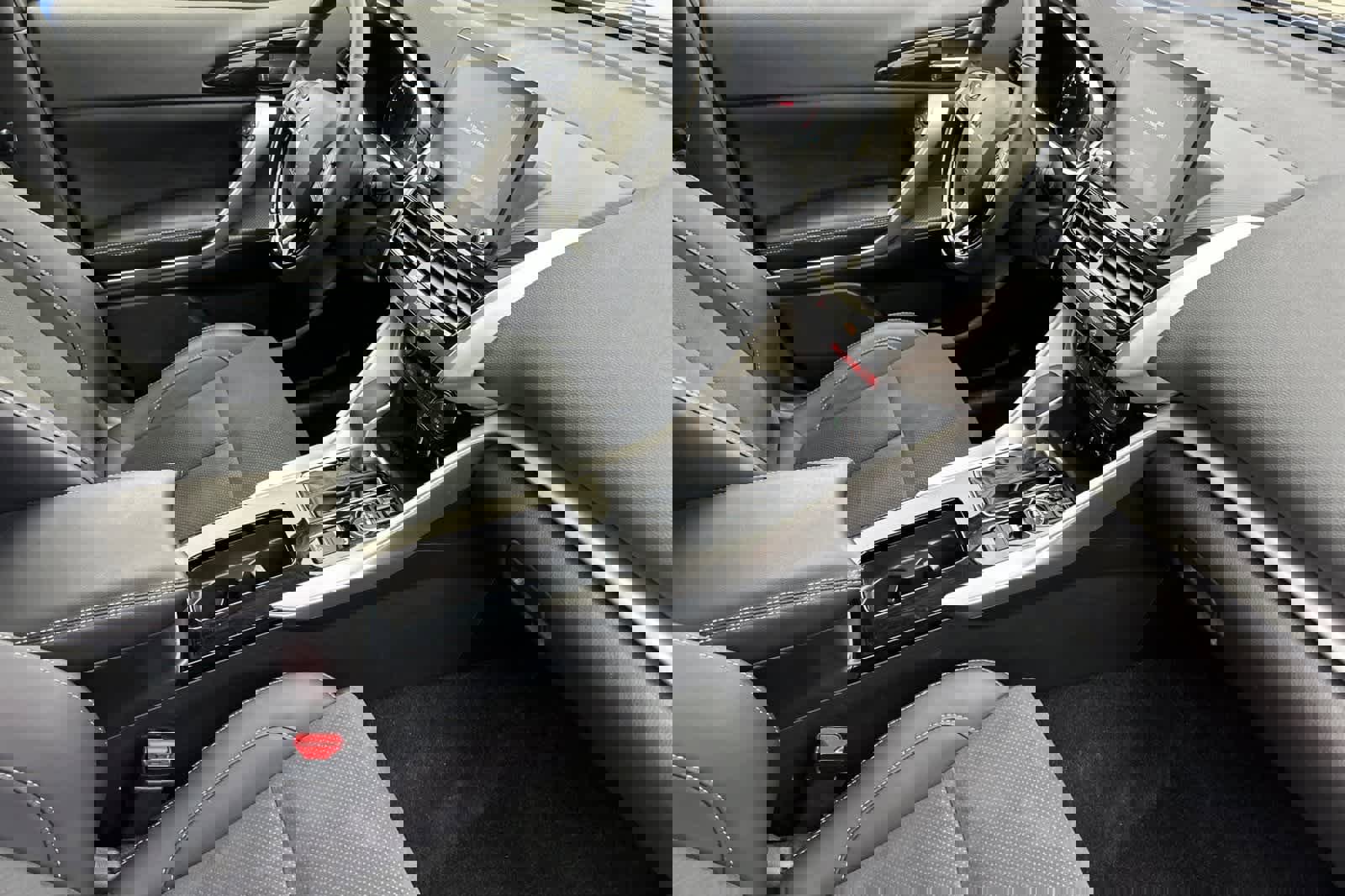 Used 2025 Mitsubishi Eclipse Cross SE image 18