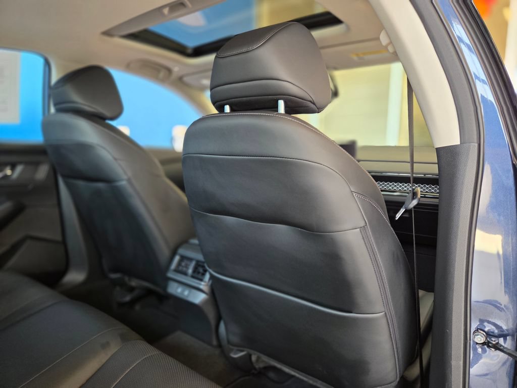 Certified 2025 Honda Accord EX-L image 21