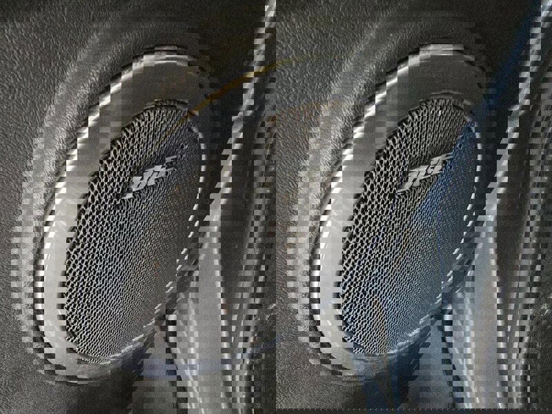 Used 2005 HUMMER H2 w/ Preferred Equipment Group image 33