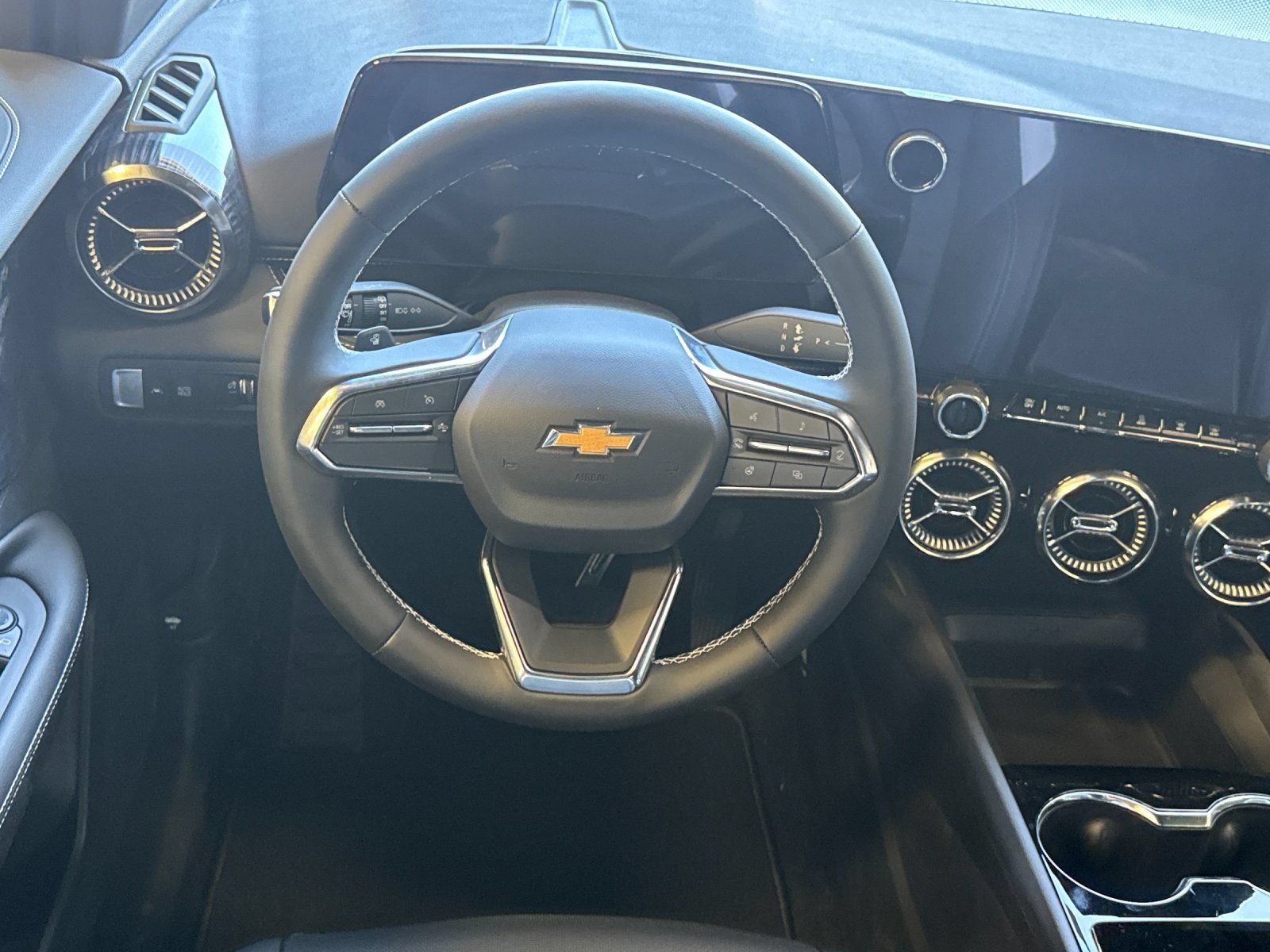 New 2026 Chevrolet Blazer EV LT AWD/4WD image 15