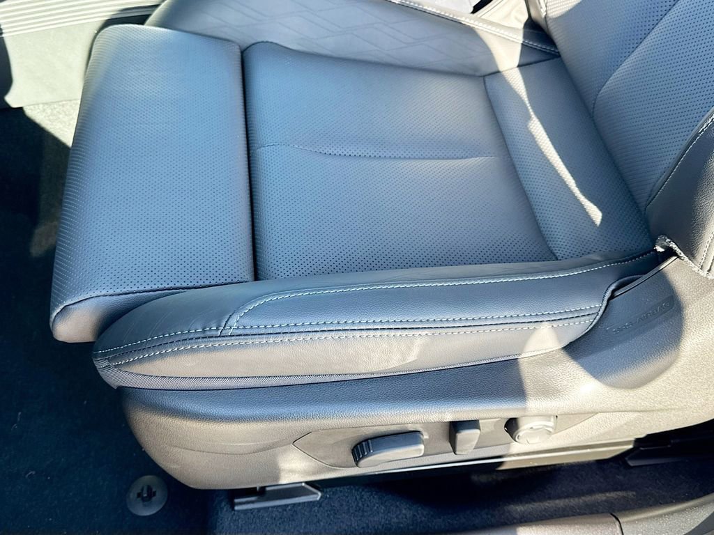 New 2026 Subaru Outback Touring XT image 23