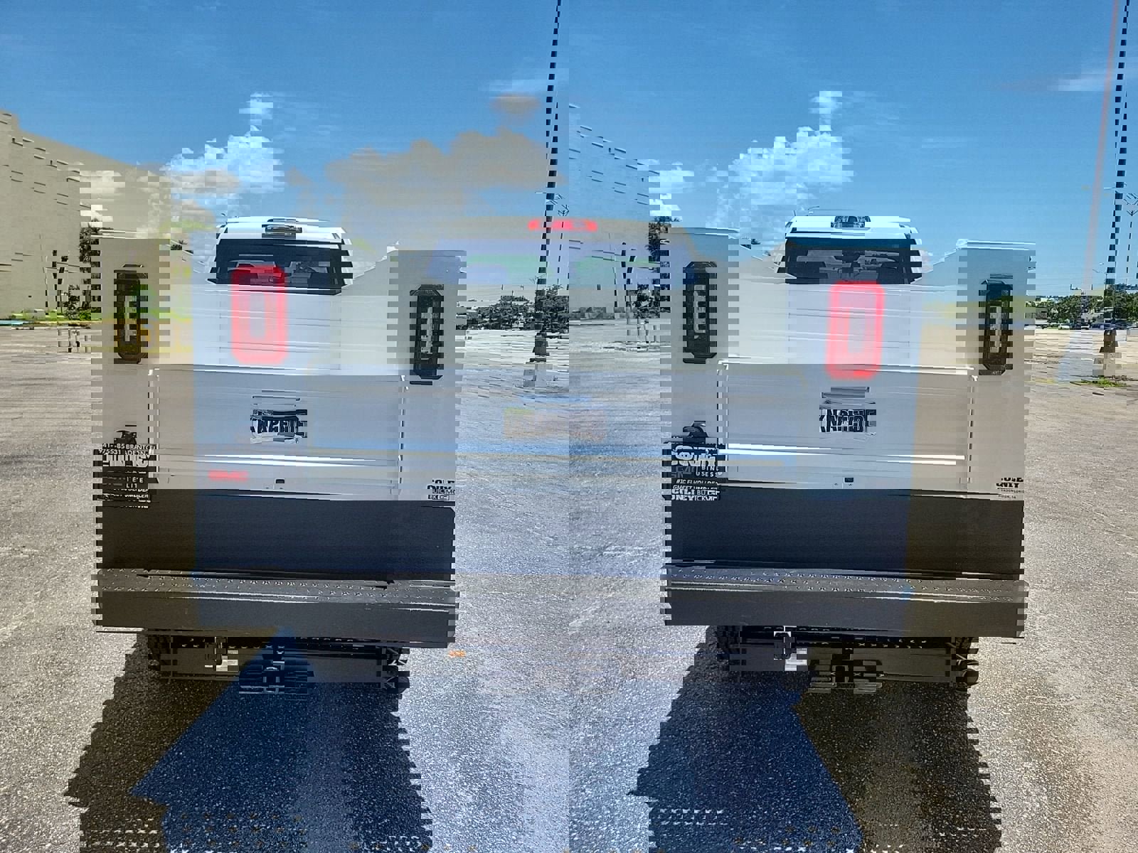 New 2025 GMC Sierra 2500 Pro w/ Convenience Package image 6