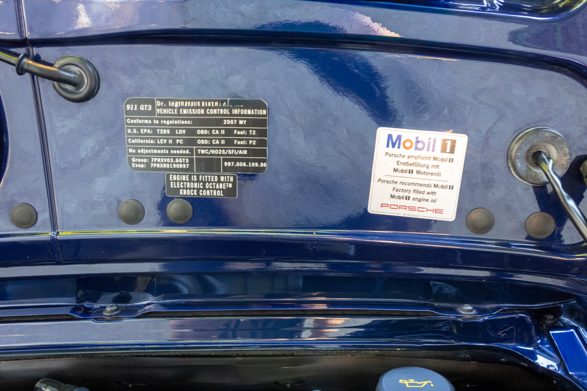 Used 2007 Porsche 911 GT3 RWD image 92