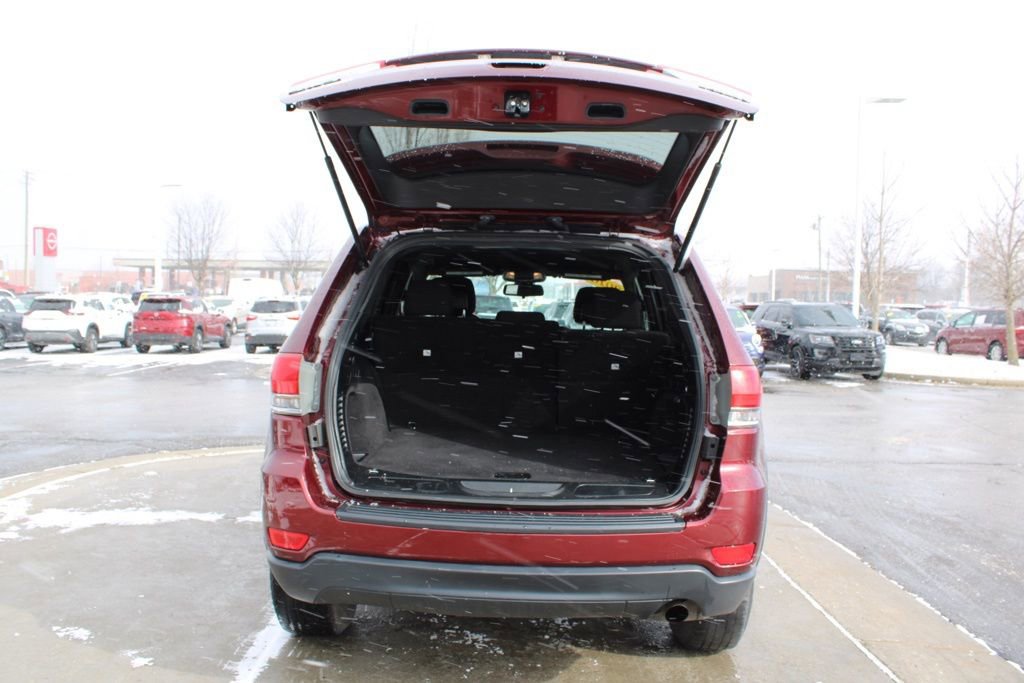 Used 2016 Jeep Grand Cherokee Laredo image 10