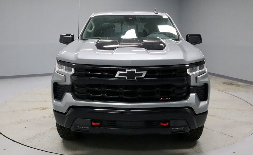 Used 2025 Chevrolet Silverado 1500 LT Trail Boss w/ Convenience Package II image 13