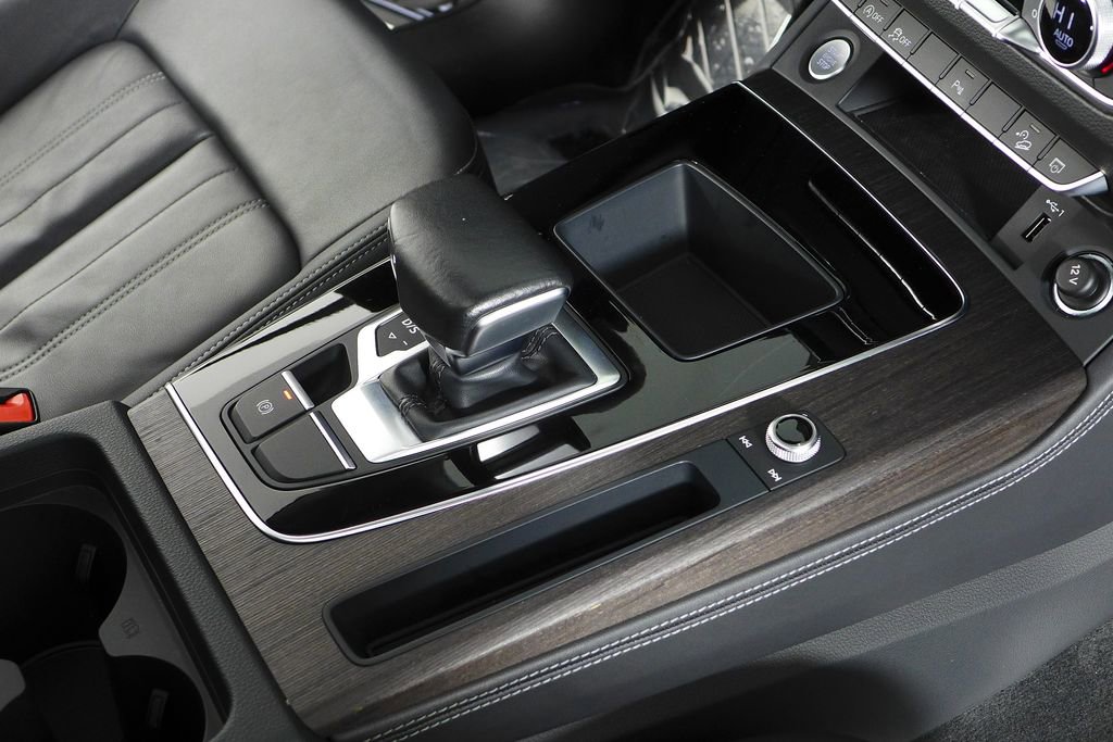 Used 2023 Audi Q5 2.0T Premium Plus w/ Premium Plus Package image 15