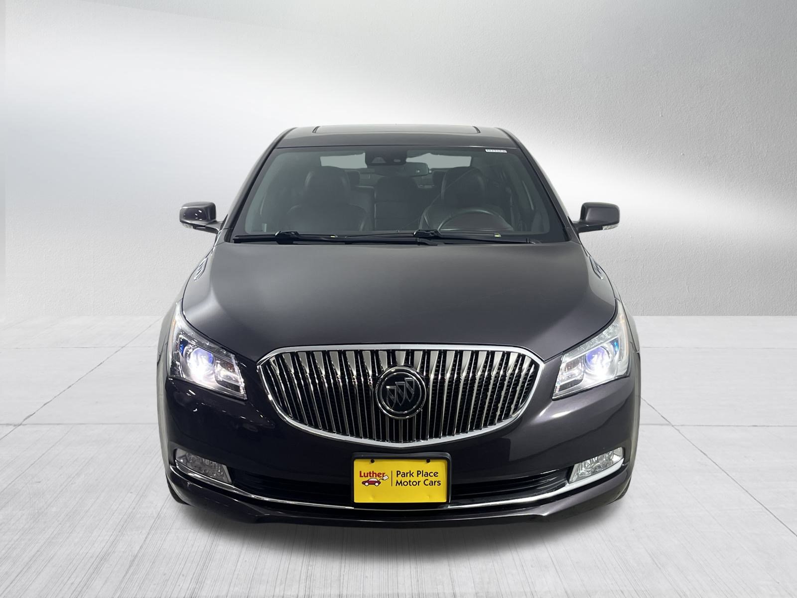 Used 2014 Buick LaCrosse Premium w/ Ultra Luxury Package image 2