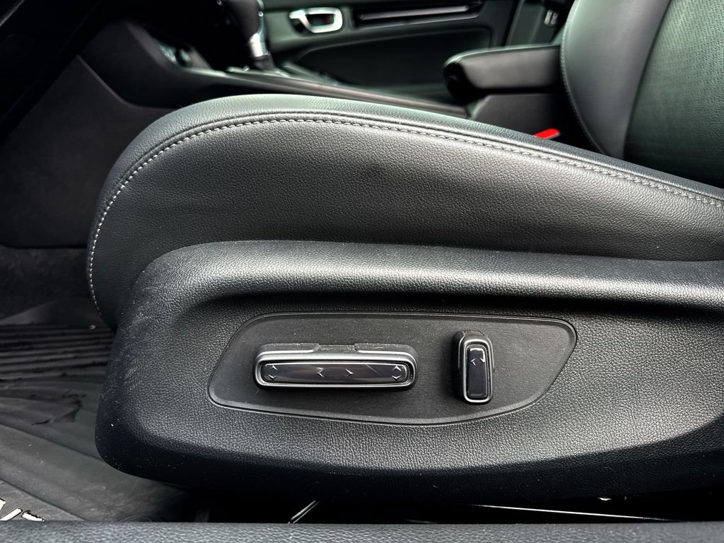Used 2024 Honda Civic Touring image 12