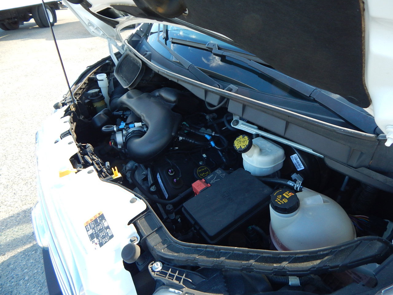 Used 2017 Ford Transit 350 XLT image 24