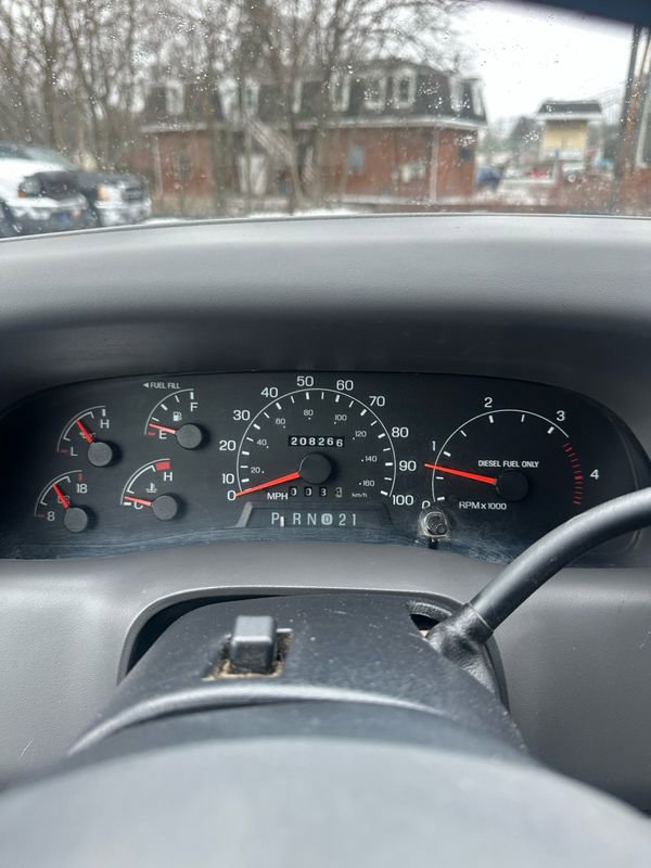 Used 2001 Ford F350 XLT image 12