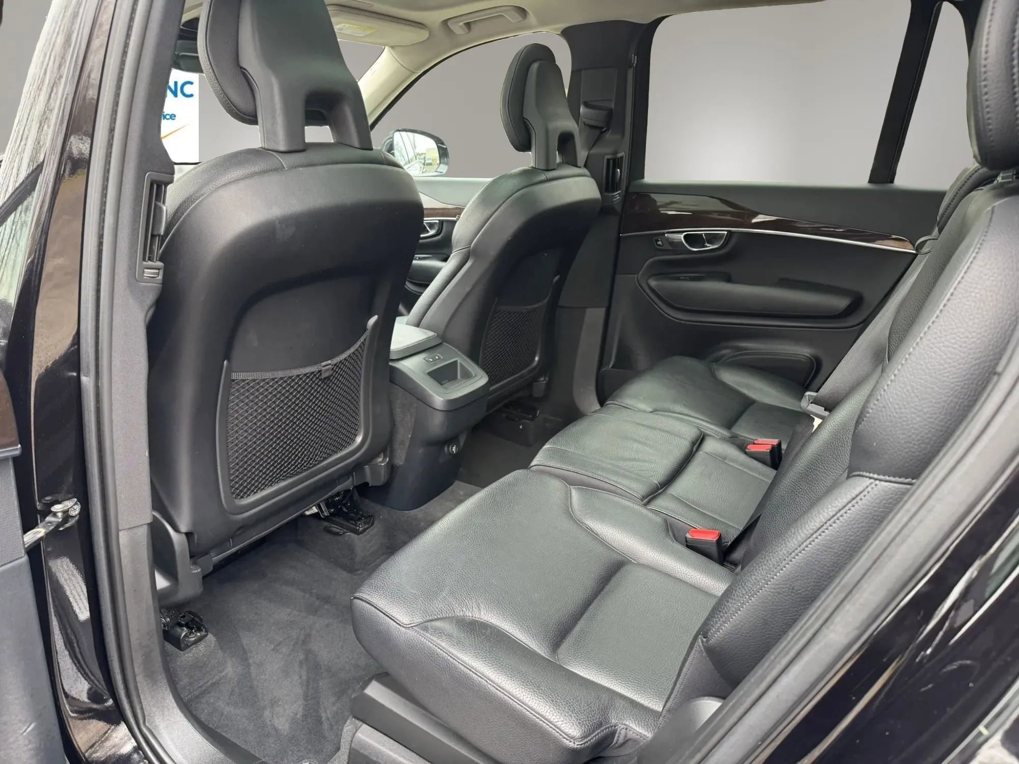 Used 2016 Volvo XC90 T5 Momentum image 19
