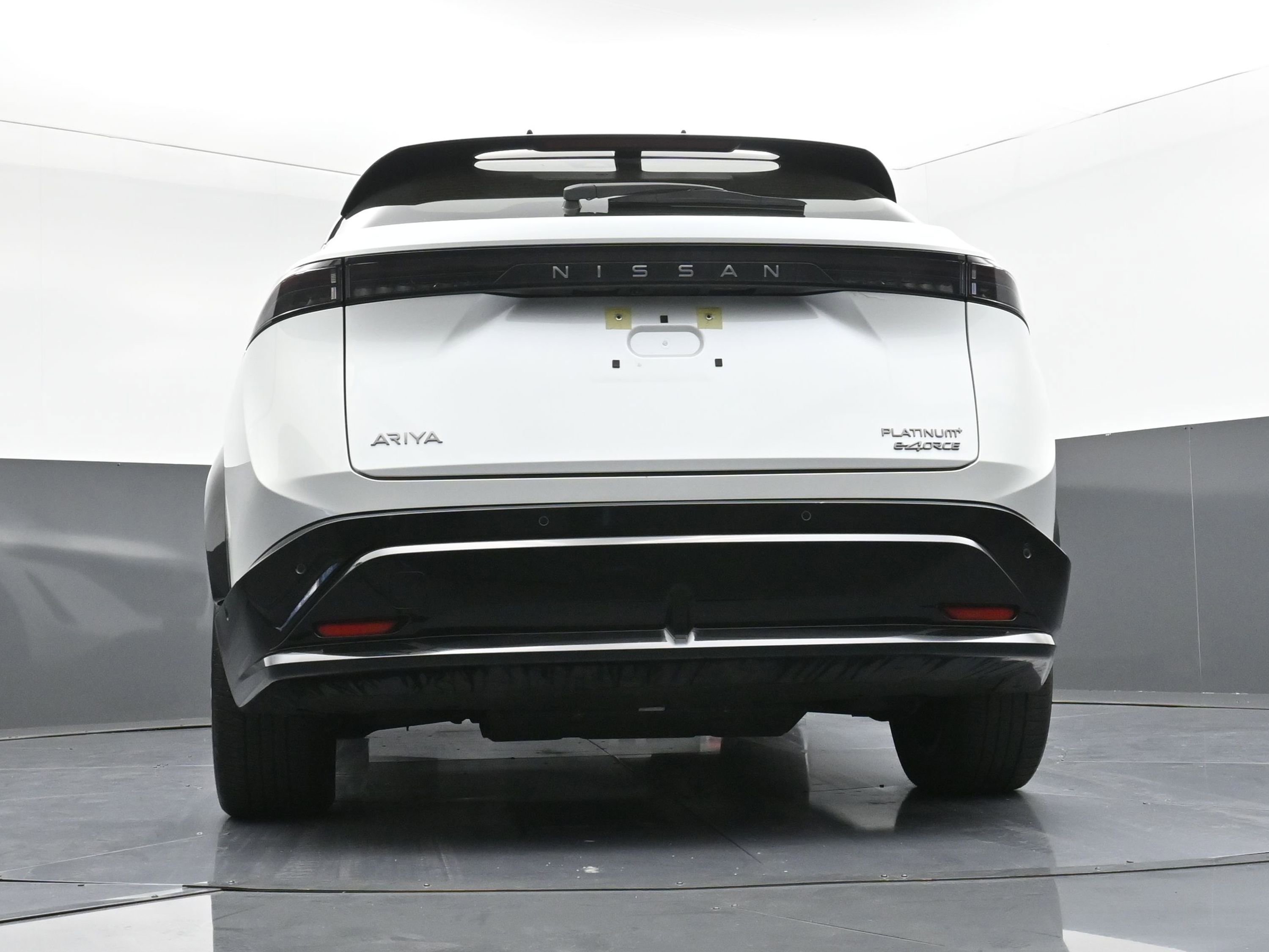 Used 2023 Nissan Ariya image 27