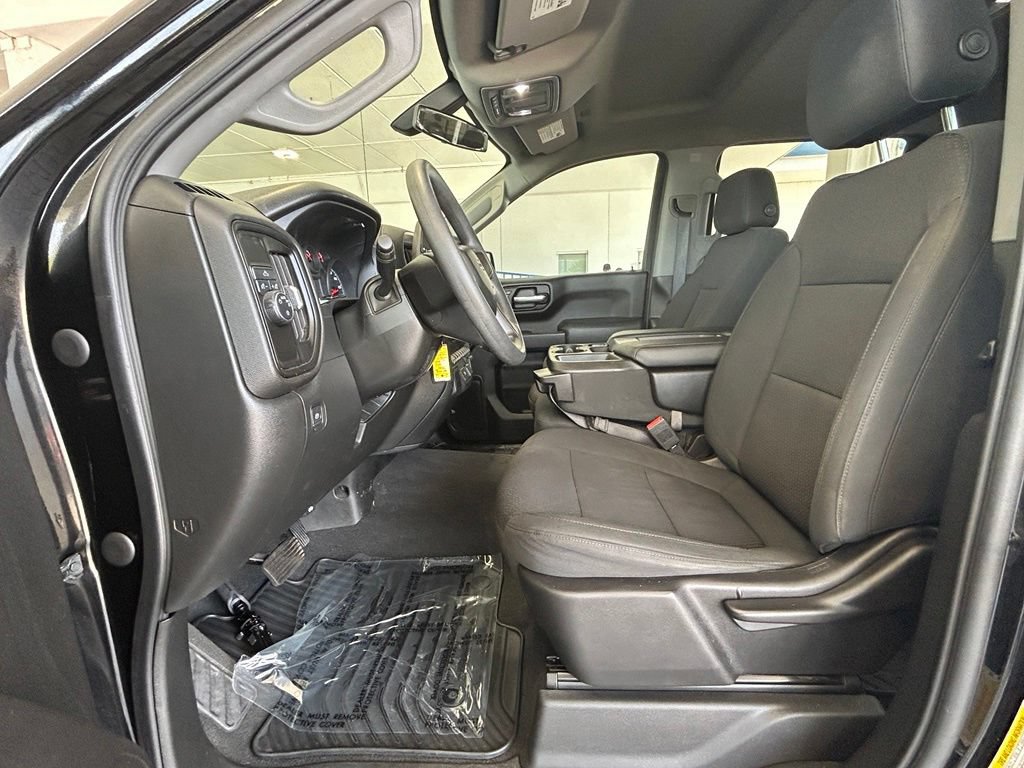Used 2020 Chevrolet Silverado 1500 Custom w/ Rally Edition RWD image 11