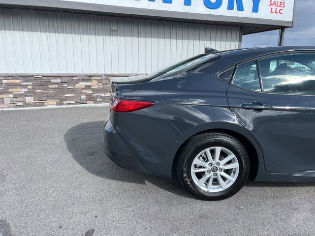 Used 2026 Toyota Camry LE FWD image 12