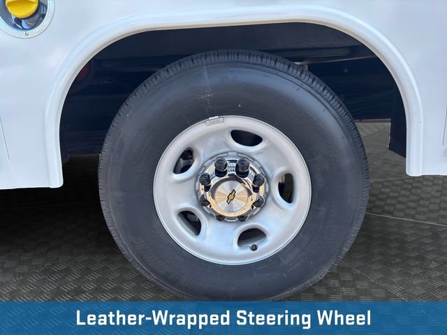 Used 2021 Chevrolet Express 3500 w/ Power Convenience Package RWD image 17
