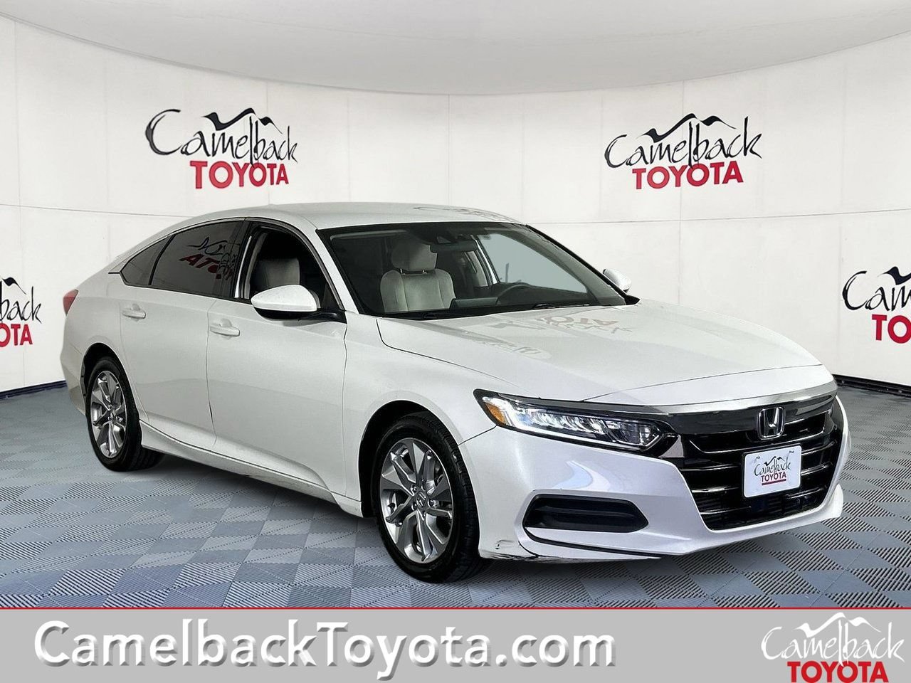 Used 2018 Honda Accord LX image 1