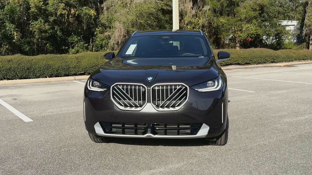 New 2026 BMW X3 xDrive30 w/ Premium Package image 3