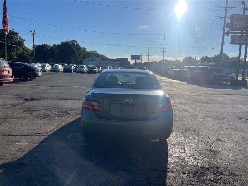 Used 2009 Toyota Camry LE FWD image 6