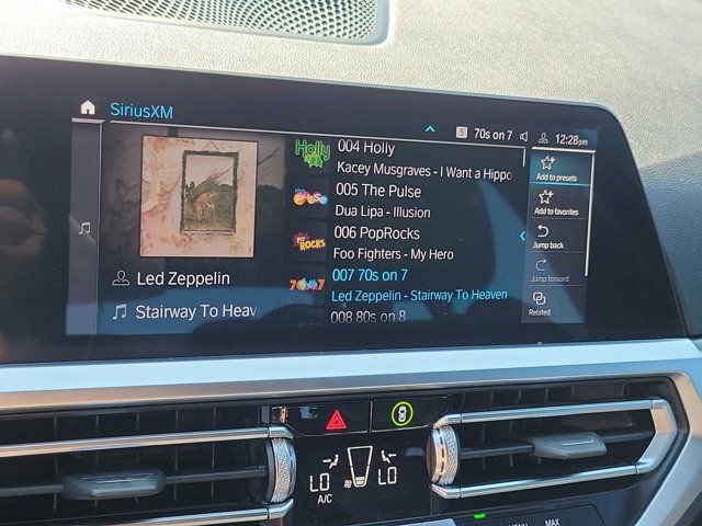 Used 2022 BMW 330e image 29