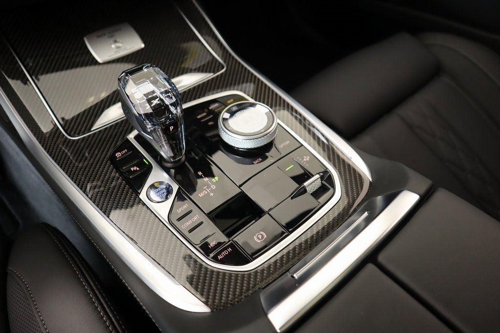 New 2026 BMW ALPINA XB7 image 9