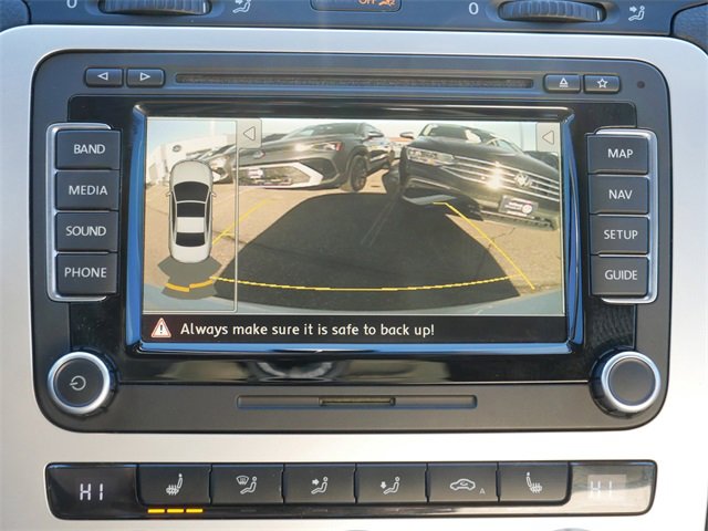 Used 2014 Volkswagen Eos Executive image 36