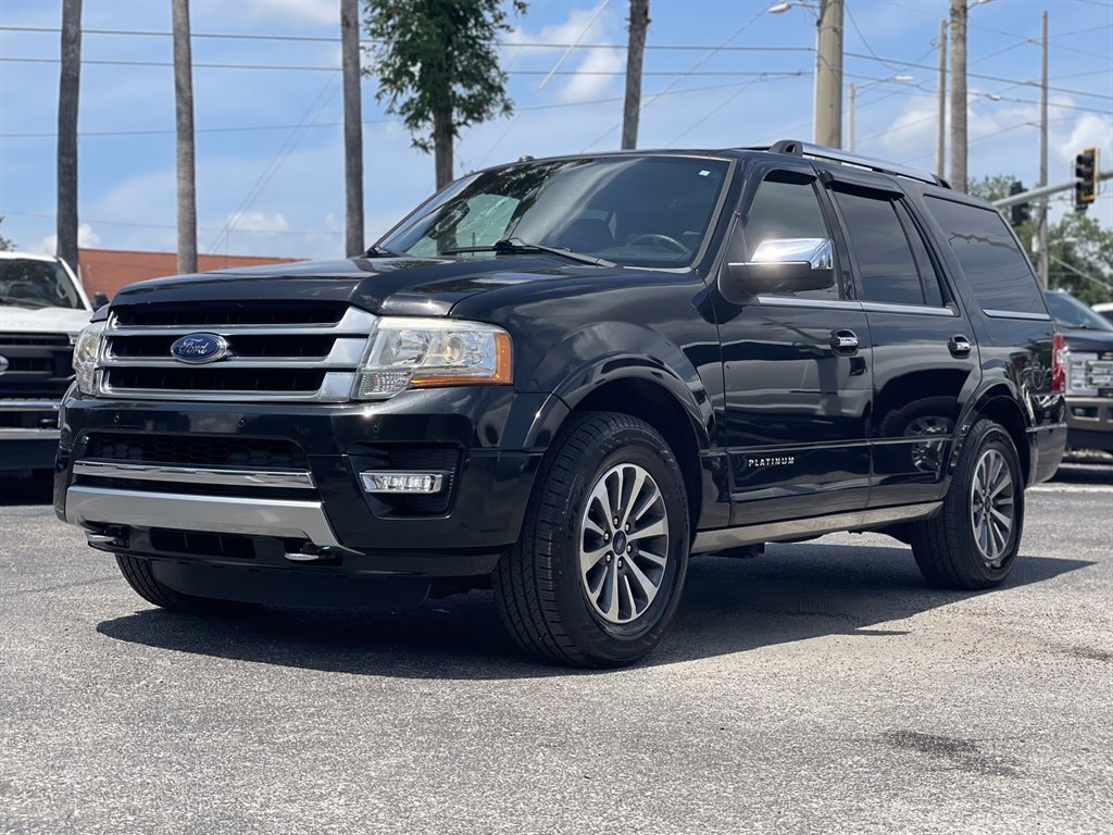 Used 2015 Ford Expedition Platinum AWD/4WD image 12