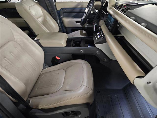 Used 2020 Land Rover Defender 110 HSE image 22