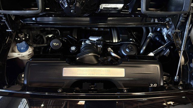Used 2012 Porsche 911 Carrera 4S AWD/4WD image 38