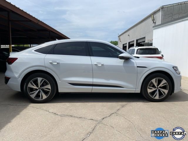 Used 2024 Audi Q8 e-tron Premium image 6