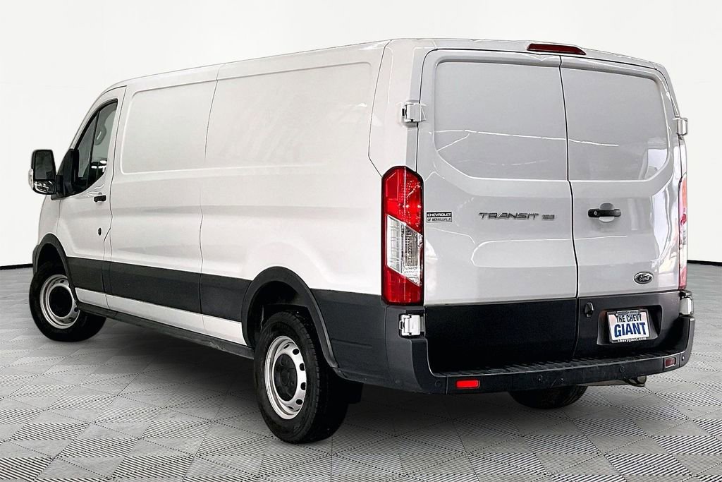 Used 2023 Ford Transit 150 Low Roof RWD image 4