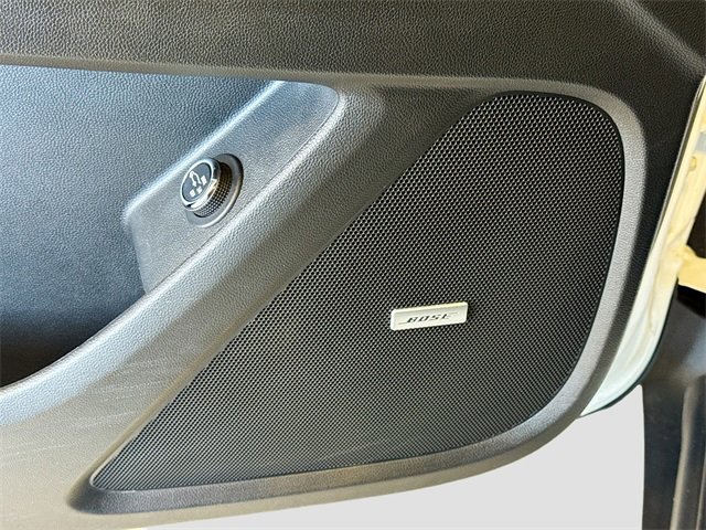 Used 2023 Chevrolet Traverse RS image 18