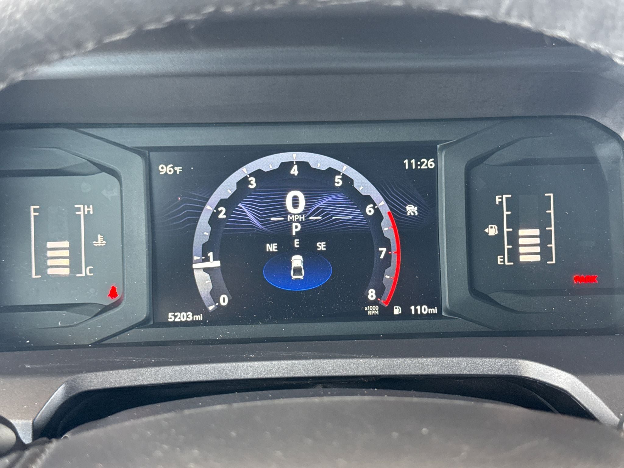 Used 2025 Toyota Tacoma SR5 AWD/4WD image 18