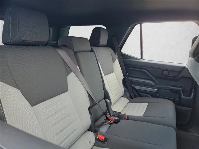 Used 2025 Toyota 4Runner TRD Off-Road image 16