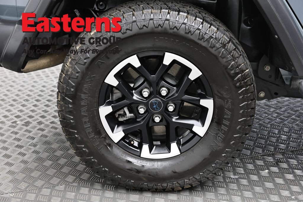 Used 2024 Jeep Wrangler Unlimited Rubicon 4xe image 31