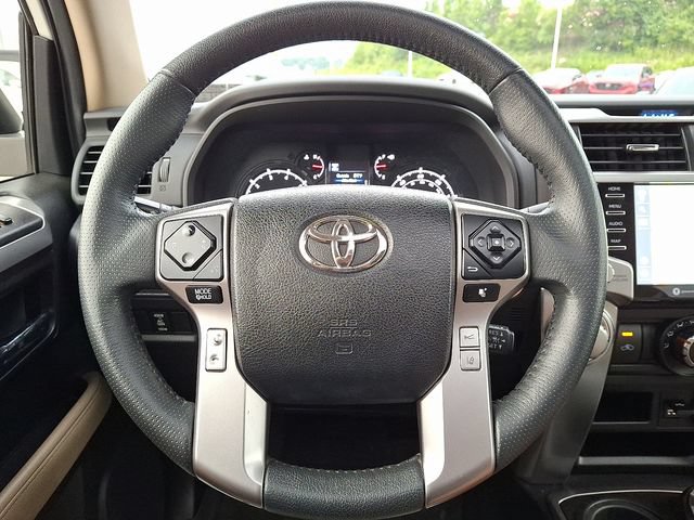 Used 2021 Toyota 4Runner SR5 Premium w/ Moonroof Package AWD/4WD image 15