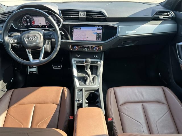 Used 2021 Audi Q3 2.0T Premium Plus w/ Premium Plus Package AWD/4WD image 21