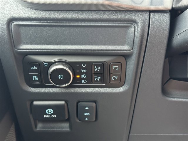 New 2025 Ford F150 Lariat w/ Equipment Group 501A Mid image 12