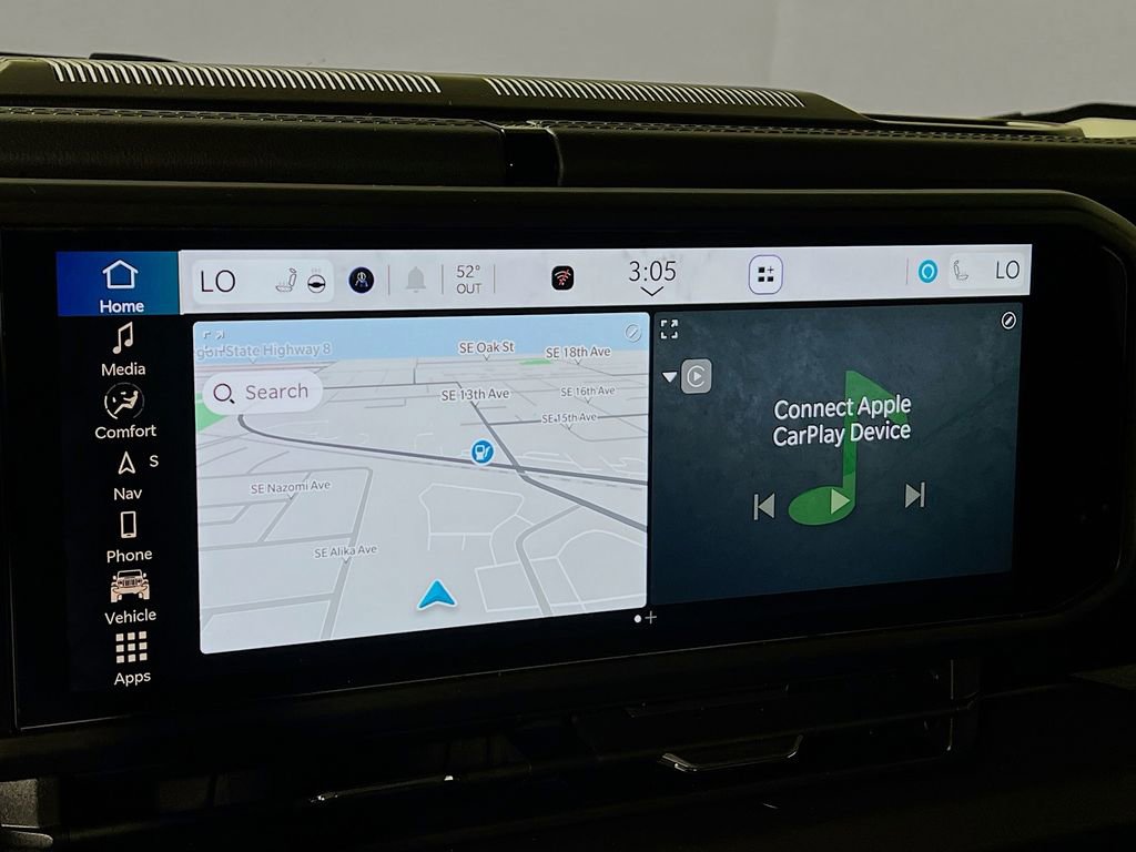 Used 2024 Jeep Wrangler Unlimited Sahara w/ Technology Group image 14