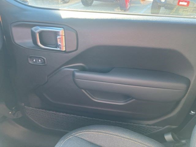 New 2025 Jeep Wrangler Sport S image 20