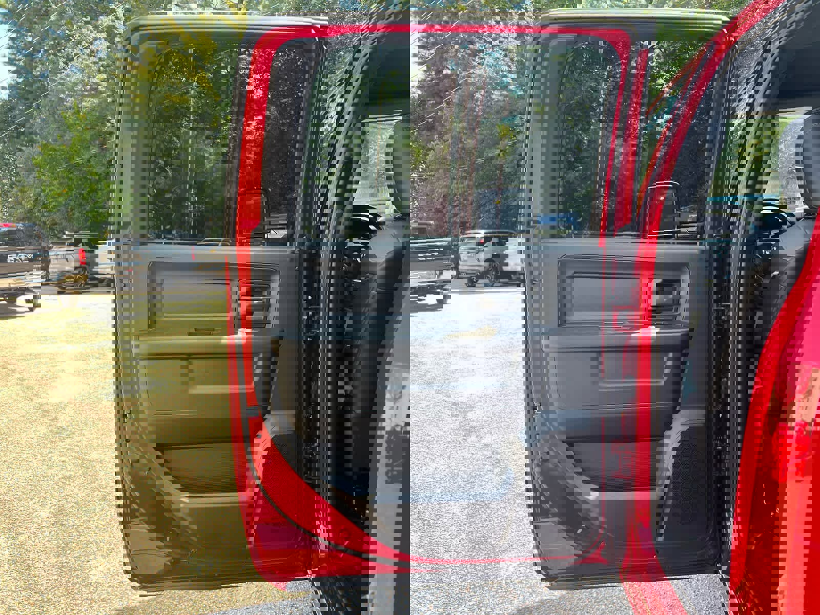 New 2026 RAM 2500 Tradesman w/ Chrome Appearance Group image 30