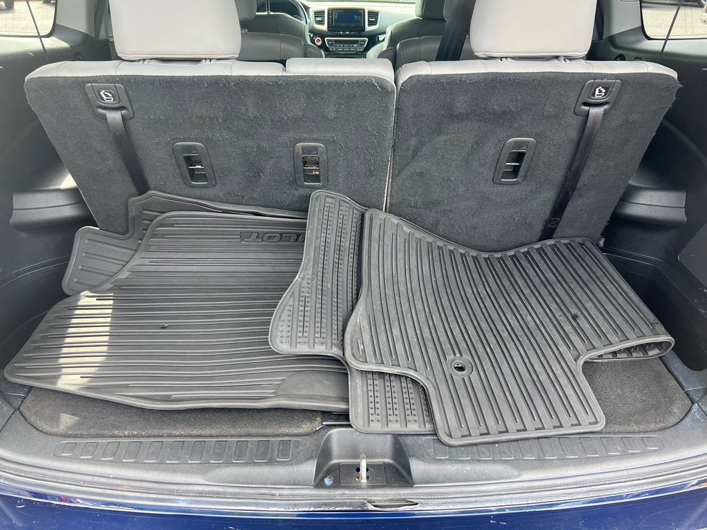 Used 2017 Honda Pilot Elite image 19
