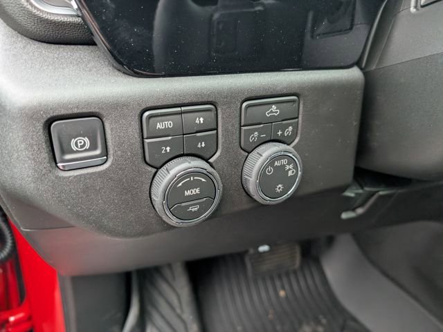 New 2026 Chevrolet Silverado 1500 LT image 17