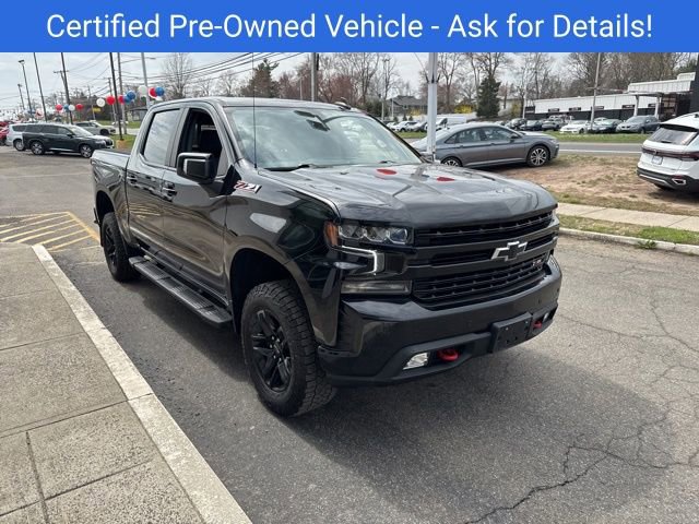 Used 2021 Chevrolet Silverado 1500 LT Trail Boss w/ Convenience Package II image 2