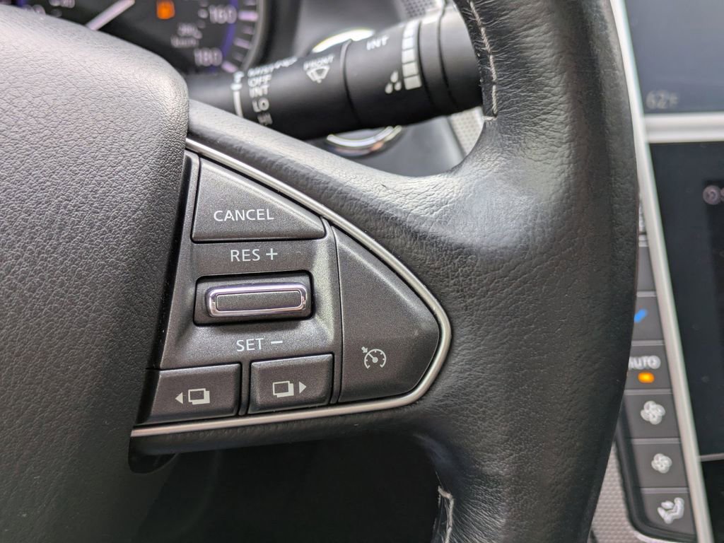 Used 2014 INFINITI Q50 2.0t w/ Moonroof Package image 24