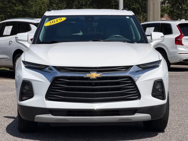 Used 2019 Chevrolet Blazer LT w/ Sound & Technology Package FWD image 2